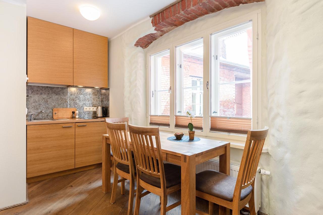 Rueuetli Apartments In Tartu Old Town Екстер'єр фото