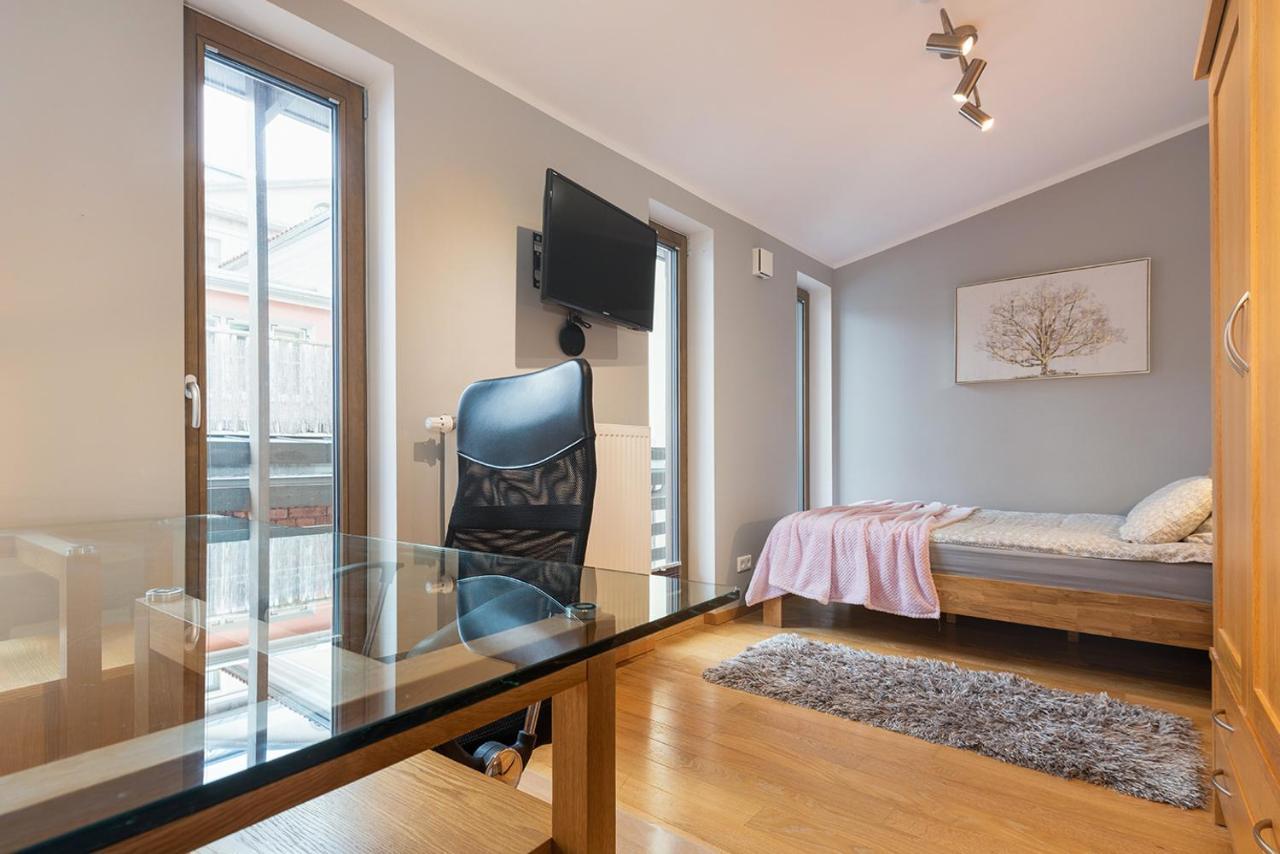 Rueuetli Apartments In Tartu Old Town Екстер'єр фото